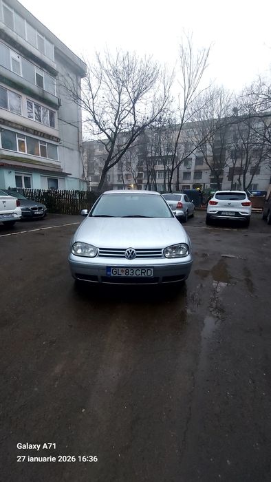 VW Golf 4 1.6 benzină – 4500 lei – Galați