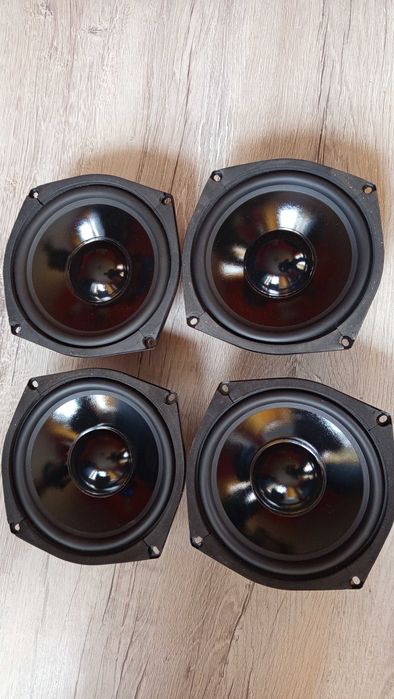 8 инча басови говорители-Monacor