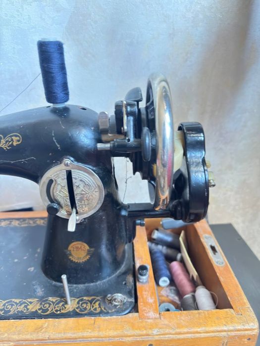 Tikuv mashina. Motor bilan holati yaxshi