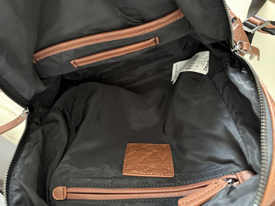 Rucsac Desigual in stare foarte buna