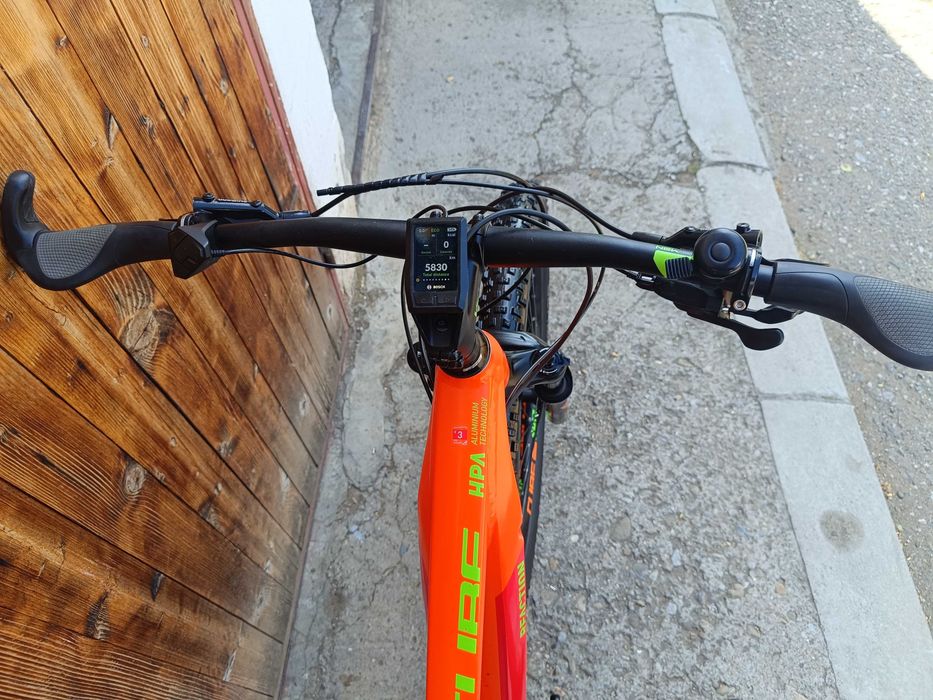 Cube Reaction Hybrid SL 500