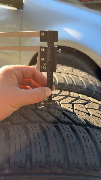 Anvelope Hankook iarnă (set in doua dimensiuni)