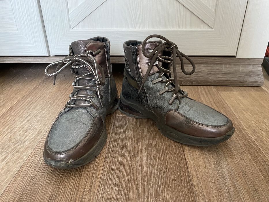 Продам ботинки демисезонные