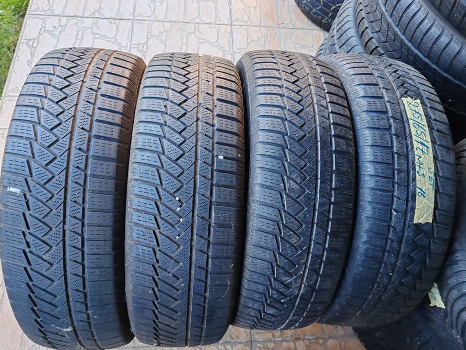 Vând cauciucuri 215/65/17 M+S //Continental//