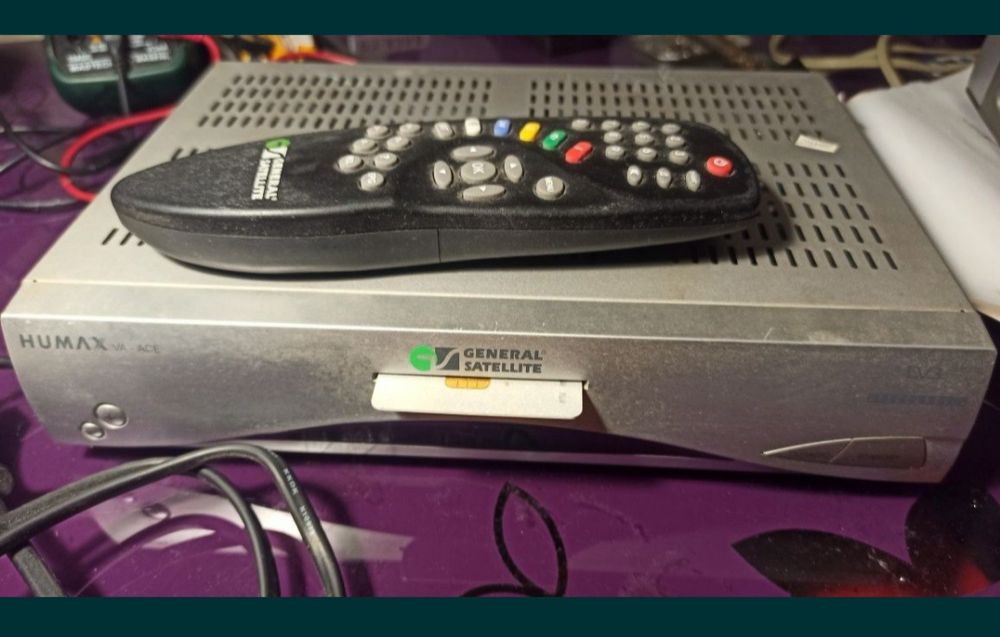 Продам спутниковую антенну