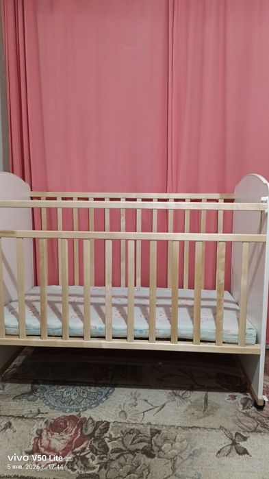 Продам детскую кровать