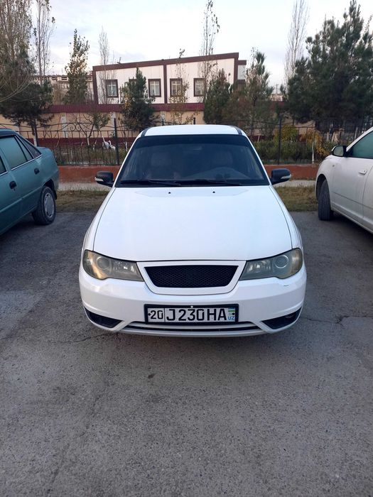 Nexia2  1.6 dons sotiladi