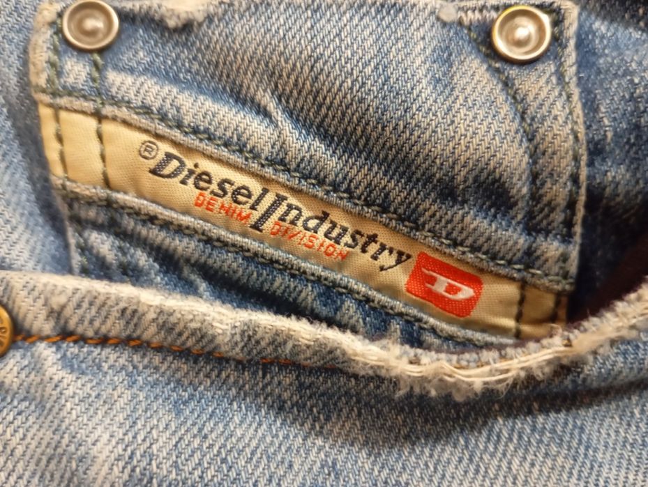 Оригинални автентични стилни дънки Diesel Larkee размер W 31 L30