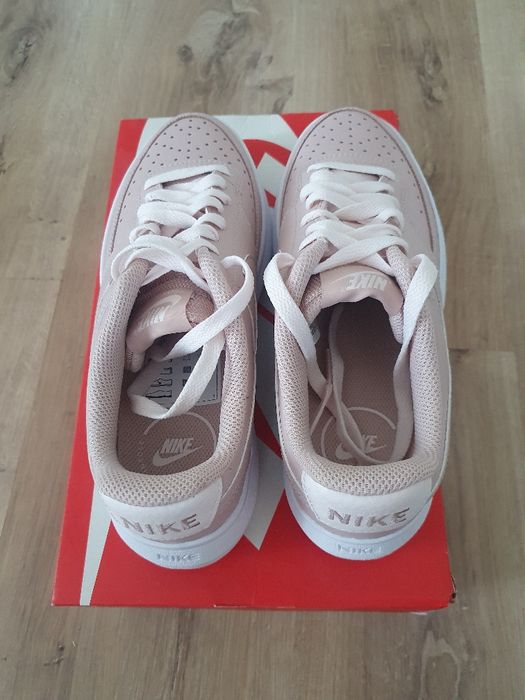 Маратонки W NIKE COURT VISION Alta Ltr