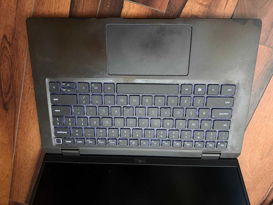 Dell Latitude 7420 i7-1165G7 16gb ram 256gb ssd windows 11 pro
