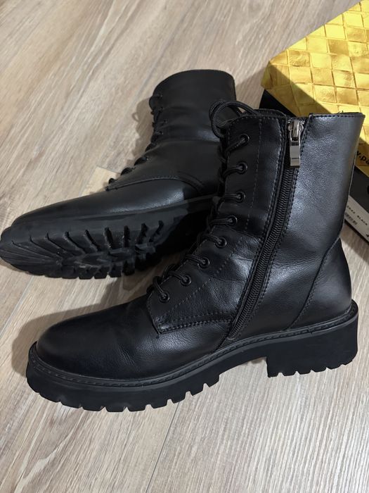 Дамски черни боти естествена кожа размер 41