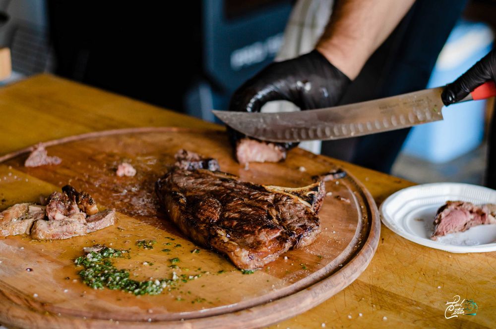 PROTAP BBQ live show grill smoker gatit vitel purcel berbecut bucatar