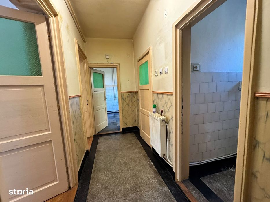 Apartament cu doua camere,  lângă restaurantul "Rodica "