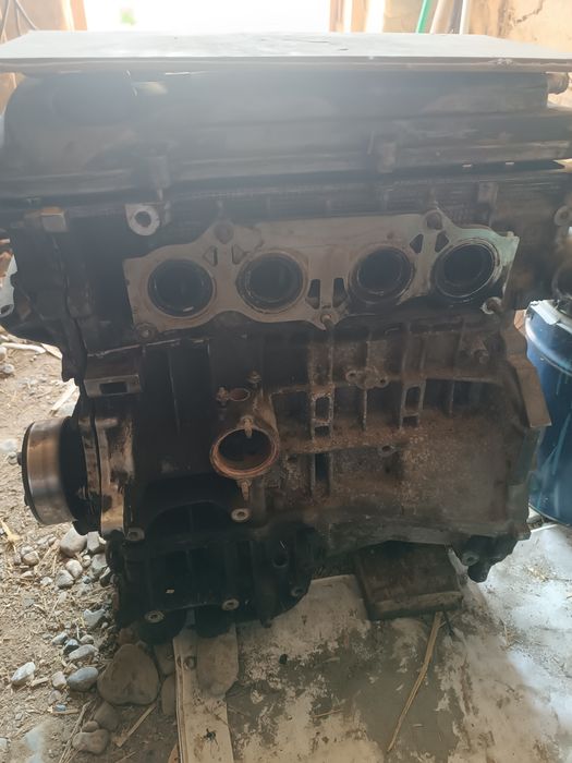 Продам ДВС 2az-fe