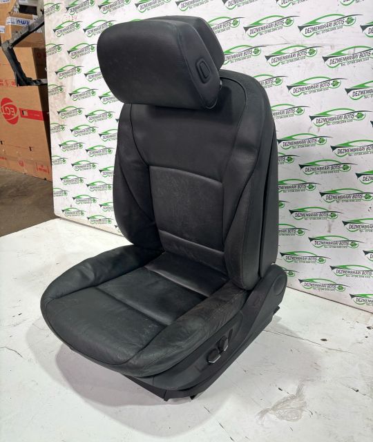 Scaun stanga dreapta fata bancheta Interior complet Piele neagra la s