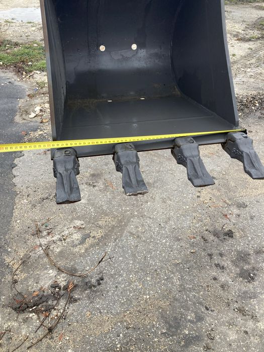 Багер мини верижен