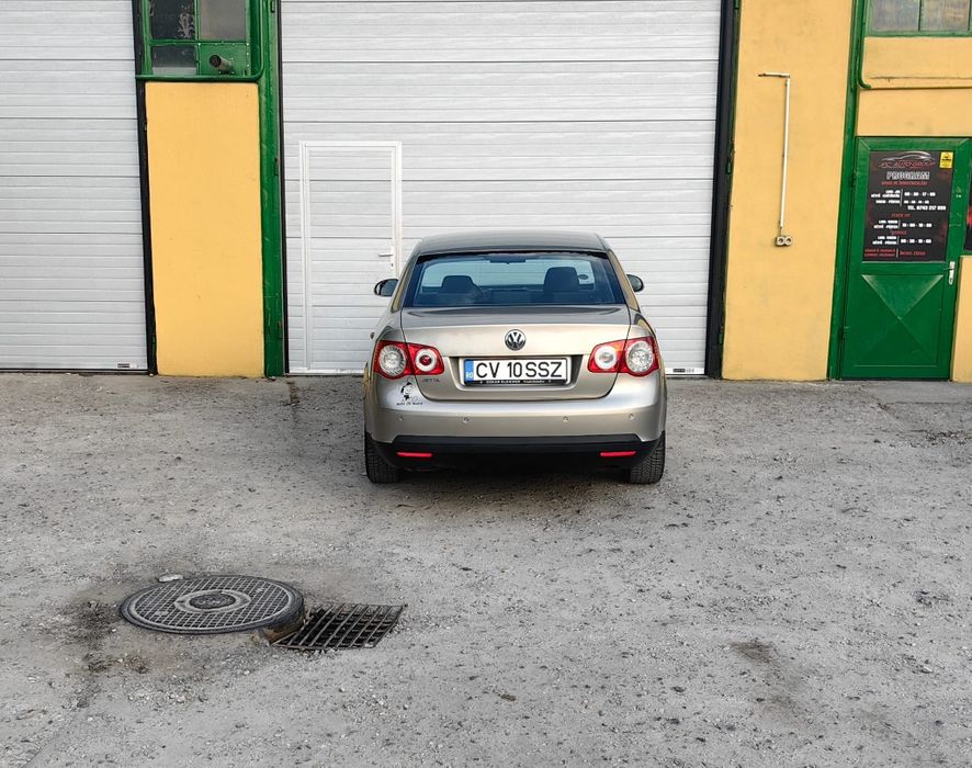 Devânzare wv Jetta