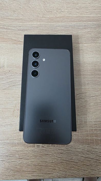 Samsung Galaxy S24, 8/128