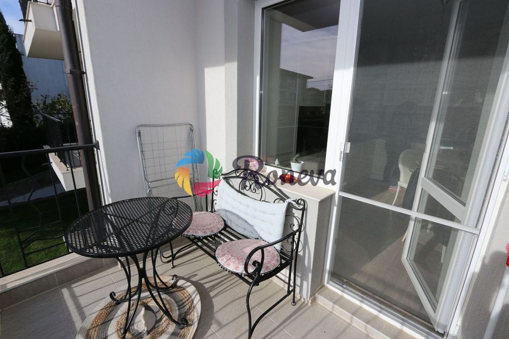 Дава се под наем Двустаен апартамент в Варна, м-т Траката - 66 кв.м за 548.25 € - Снимка #4