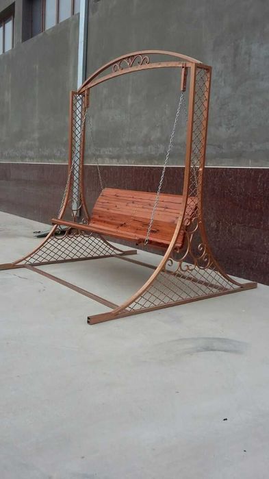 Качели для вашего двора.