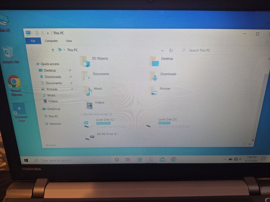 Vamd laptop Toshiba i7