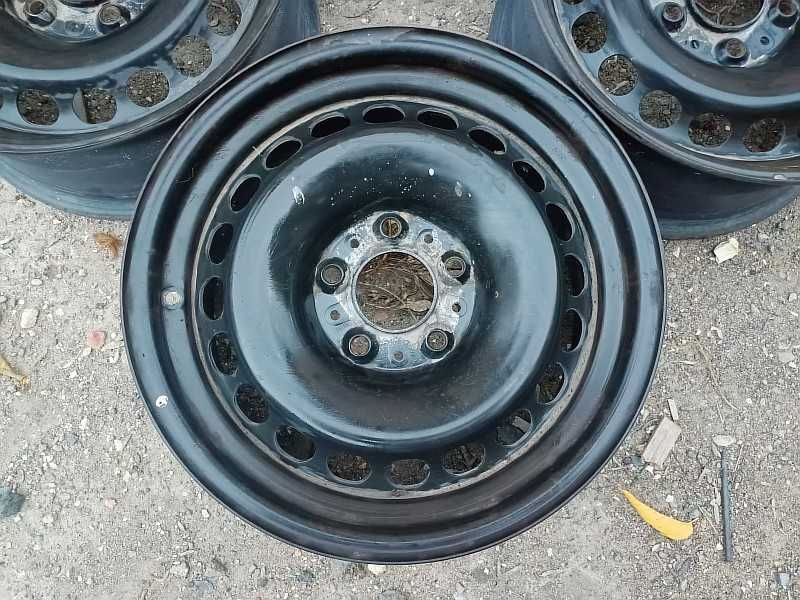 Продам оригинальные железные диски на БМВ 5