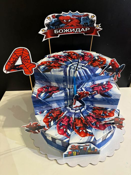 Картонена торта