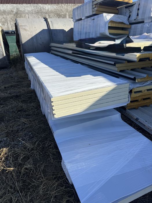 Vand panou sendwici la cel mai bun pret