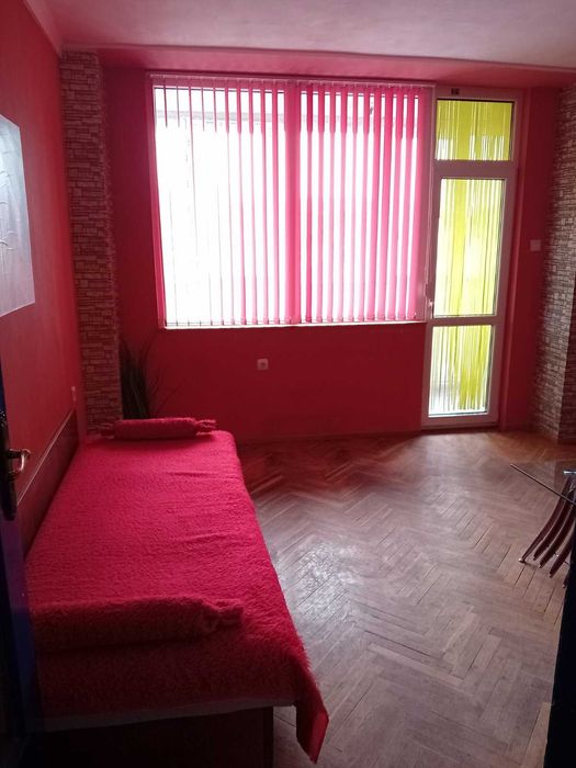 Продава се Четиристаен апартамент в Ловеч, Широк център - 91 кв.м за 589 €/кв.м - Снимка #16