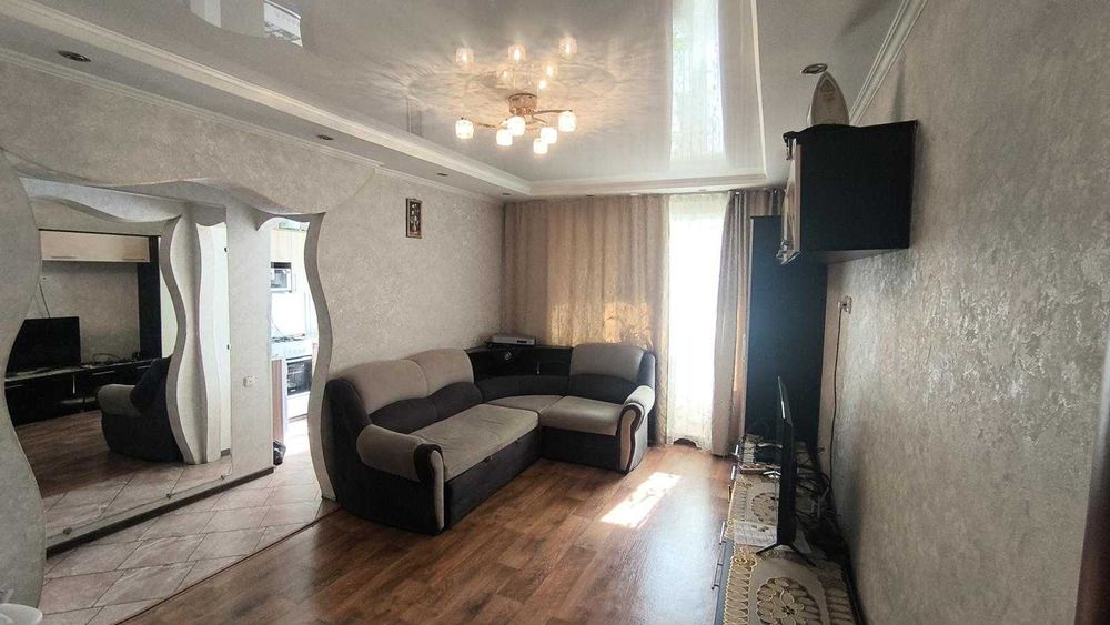 Продам 2х ком квартиру