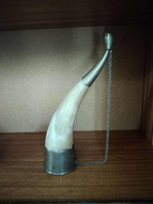 фарфоровая статуэтка Аленушка