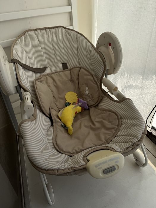 Каталка-ходунки и шезлонг детский