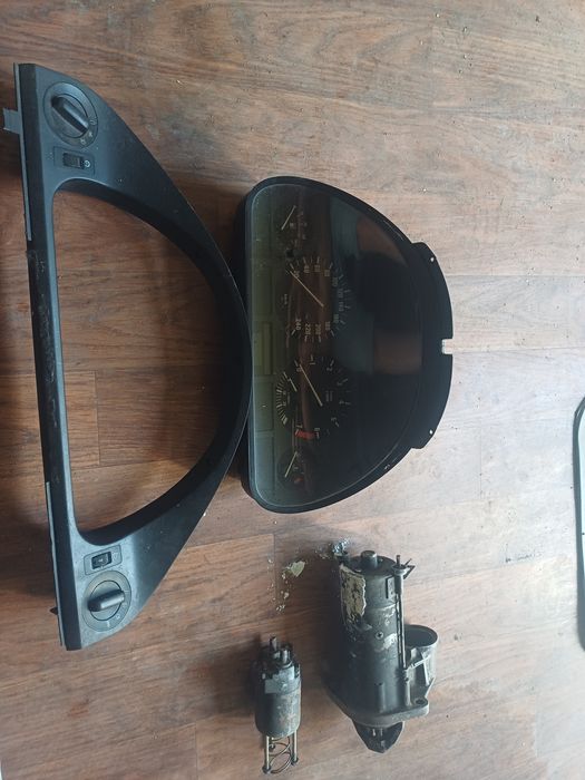 Запчасти бмв бу наличии