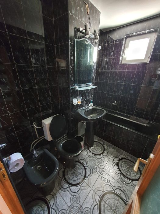 Vand apartament 2 camere Shopping City
