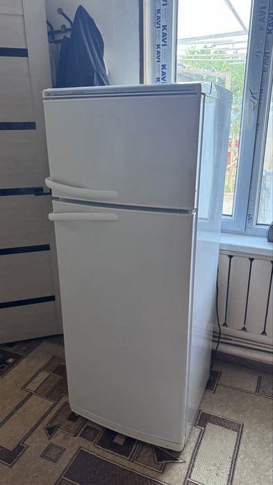 Холодильник техника