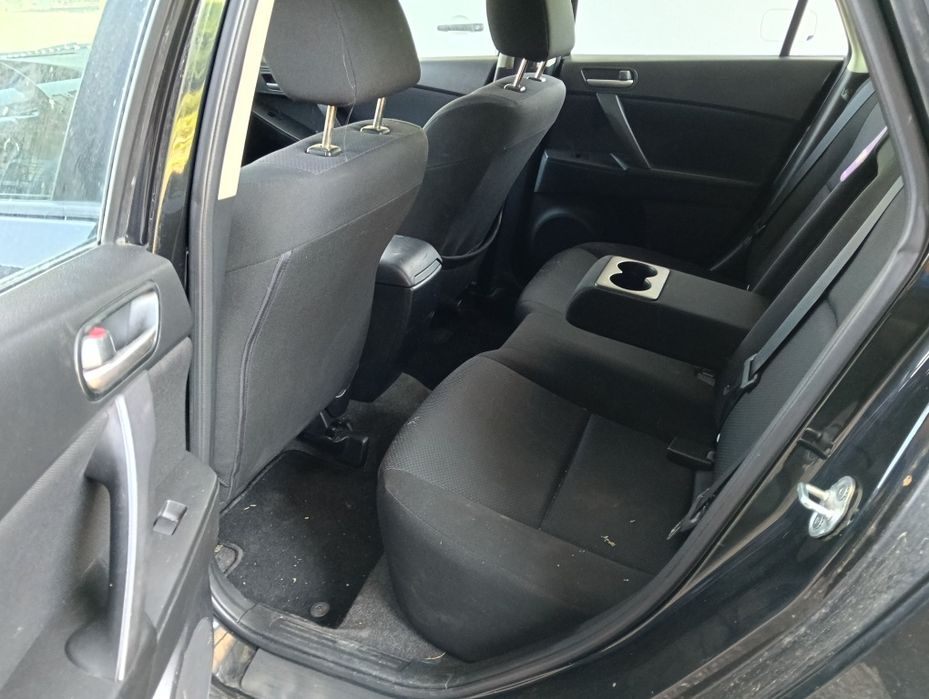 Mazda 3 / 2010г. / 1.6HDi 115кс. - НА ЧАСТИ