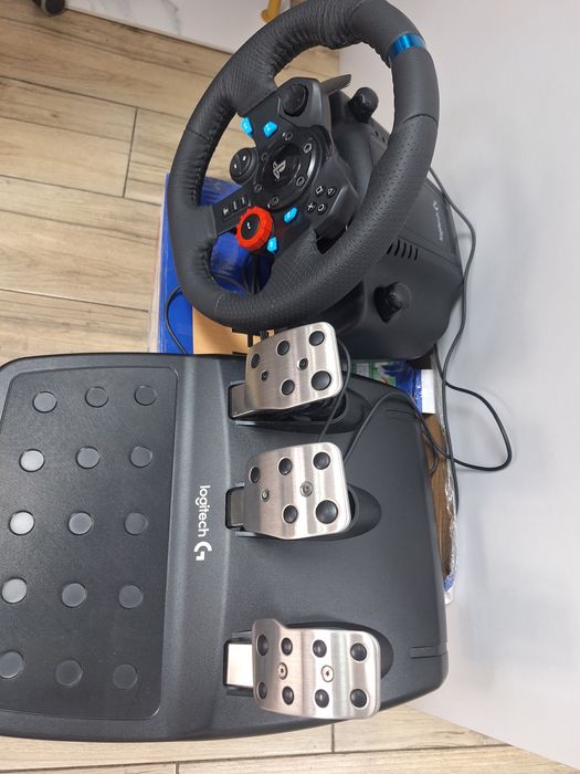 Volang logitech G29  plus casti