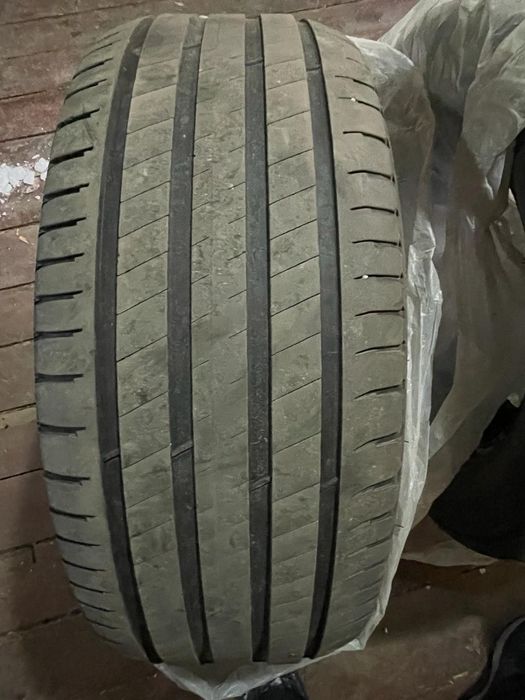 Продам шины MICHELIN на 255/55/17