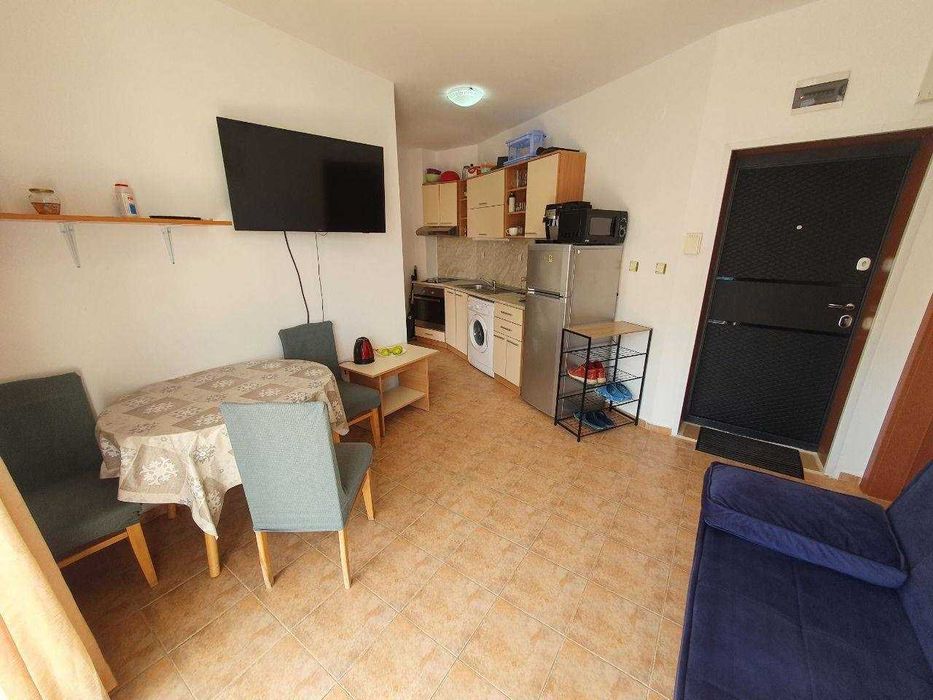 Продава се Тристаен апартамент в к.к. Слънчев бряг - 60 кв.м за 646 €/кв.м - Снимка #1