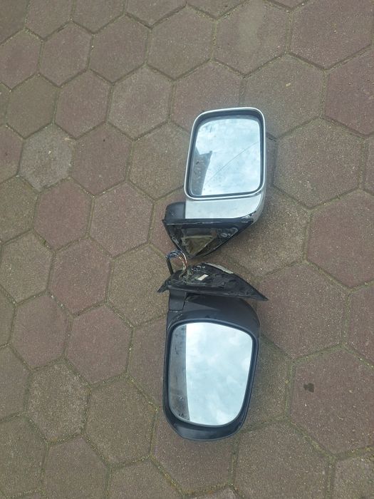 Зеркало от хайлюкса