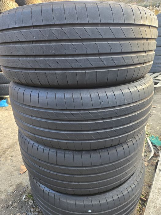 4бр. 235 50 18 Goodyear летни.