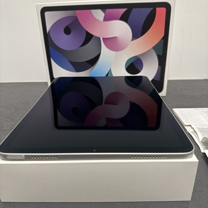 Tableta iPad Air 4 th Generation, 64 GB, Silver, FullBox