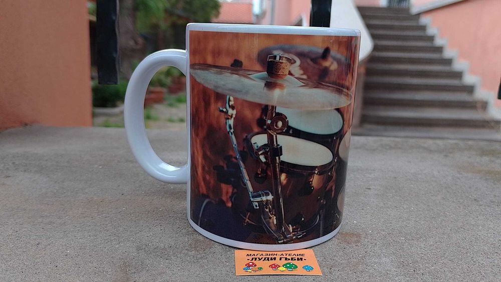 Чаши с китари и барабани. Идея за подарък. От Бижута Луди гъби.