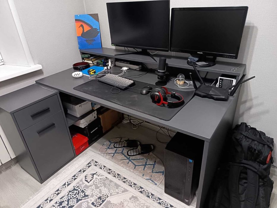 Продаю компьютерный стол BRW Брест Геймер, 160х76x91.5 см, черный