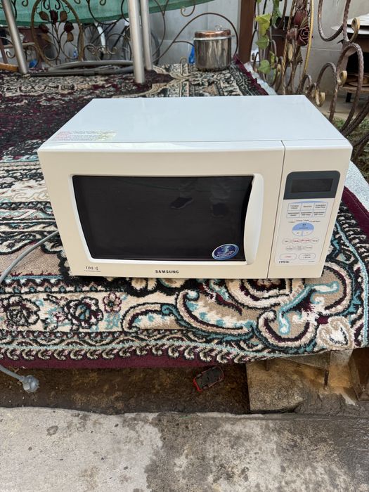 Mikrovolnovka samsung