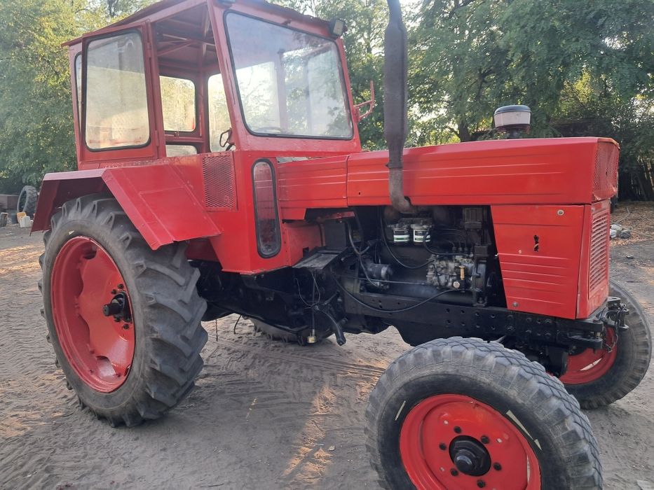 Tractor U650 și plug