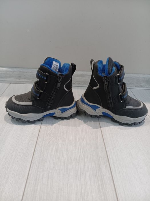 Детски ботуши 24 номер Нови