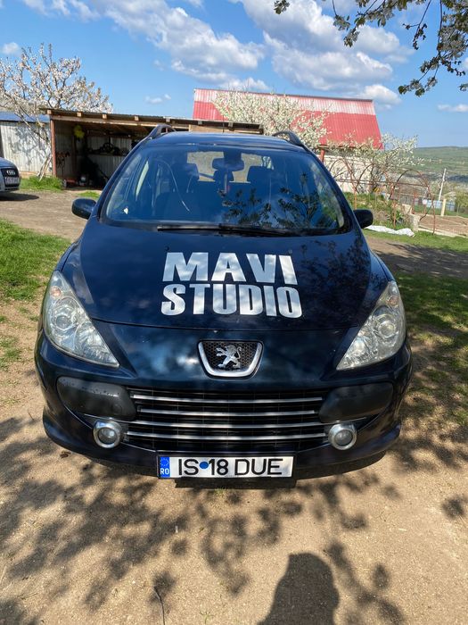 Vând Peugeot 307 HDI