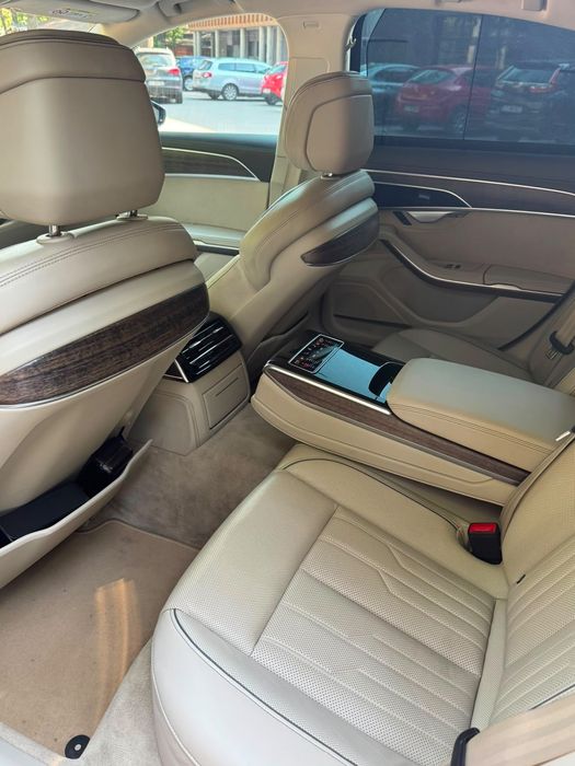 AUDI A8 2019 — imagine 3
