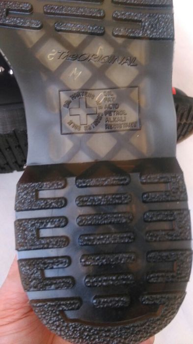 Ghete piele Dr Martens originale, impecabile mărimea 40,5